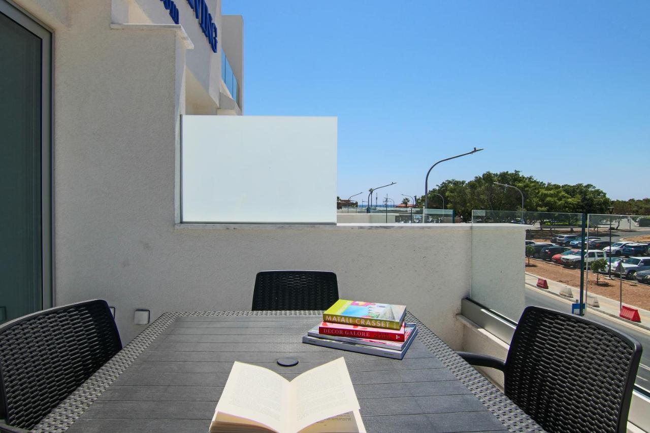 Phaedrus Living - Seaside Luxury Flat Harbour 110 Apartment Paphos Bagian luar foto